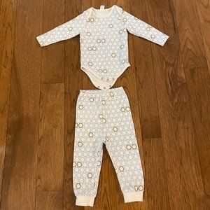 NWOT WithOrganic Long-Sleeve Bodysuit and Pants (6 Months)